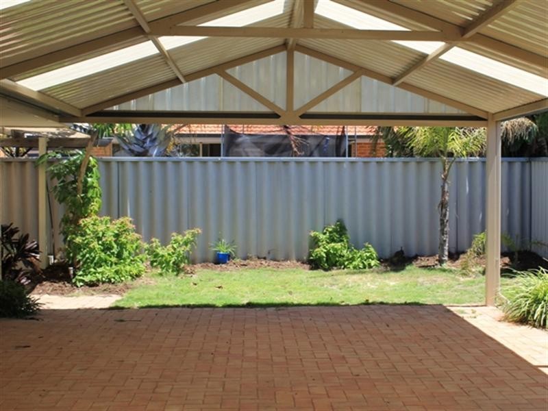 11 Piombino View, Secret Harbour WA 6173