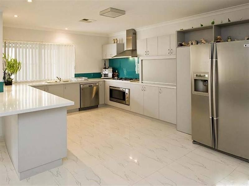 8 Turtles Bend, Secret Harbour WA 6173