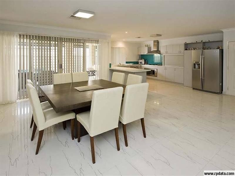 8 Turtles Bend, Secret Harbour WA 6173