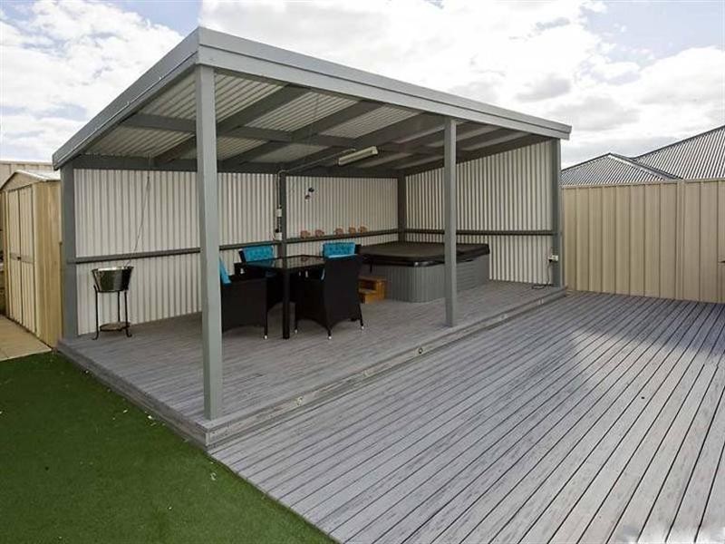 8 Turtles Bend, Secret Harbour WA 6173