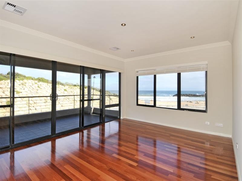 106 Southport Boulevard, Dawesville WA 6211