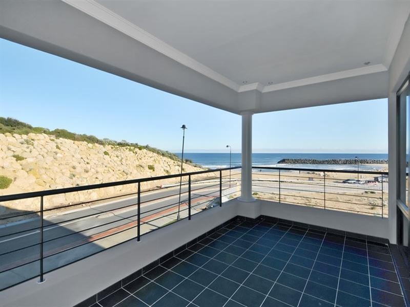 106 Southport Boulevard, Dawesville WA 6211