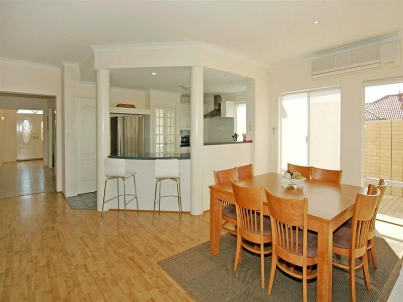 74 Voyager Close, Wannanup WA 6210