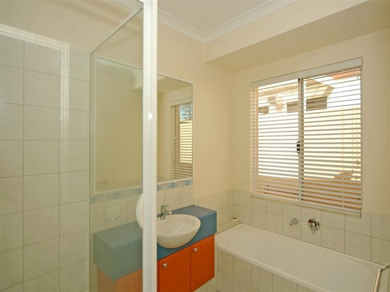 74 Voyager Close, Wannanup WA 6210