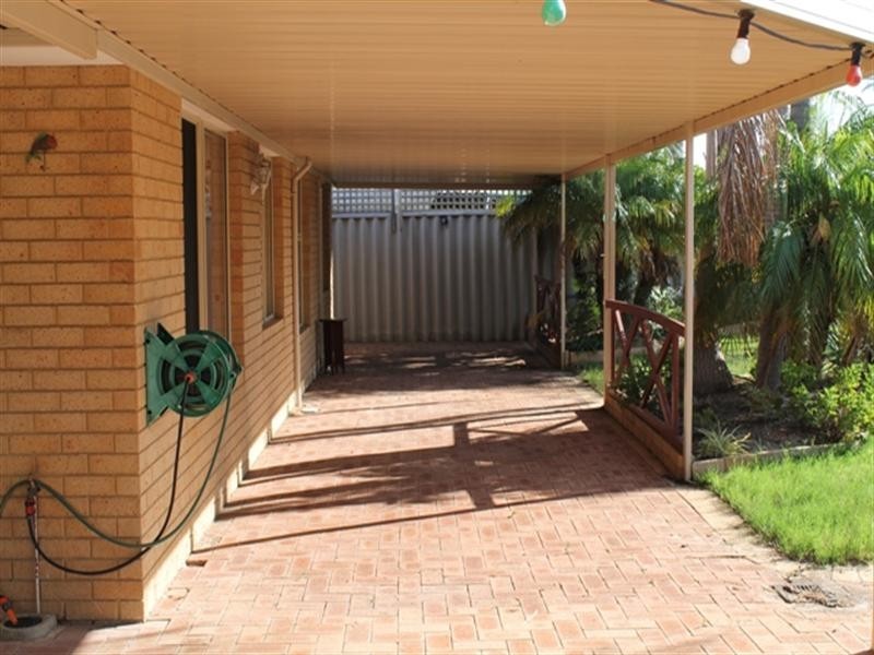 8 Wardell Loop, Dudley Park WA 6210