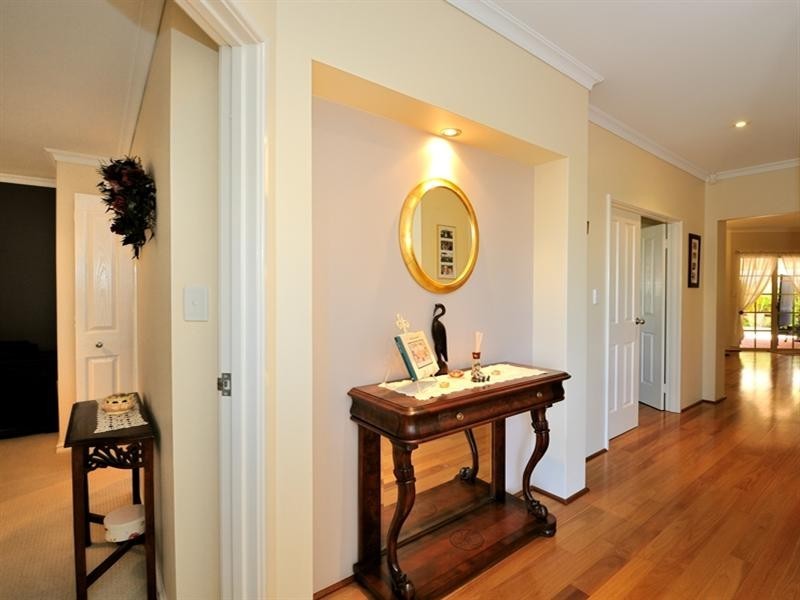 7 Premier Street, Dudley Park WA 6210