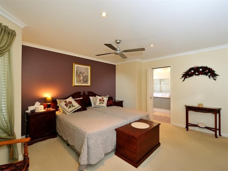 7 Premier Street, Dudley Park WA 6210