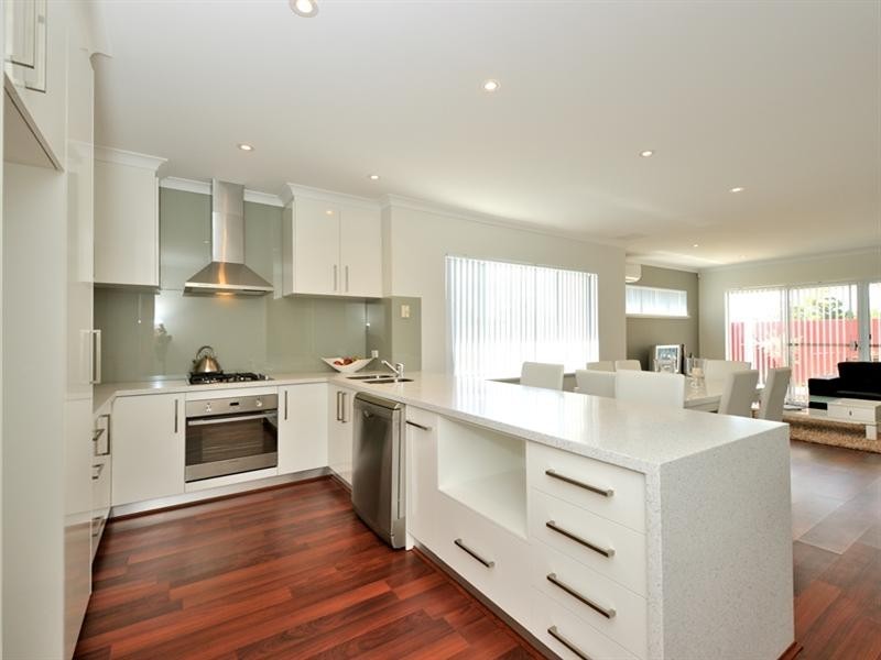 8 Breelya Road, Falcon WA 6210