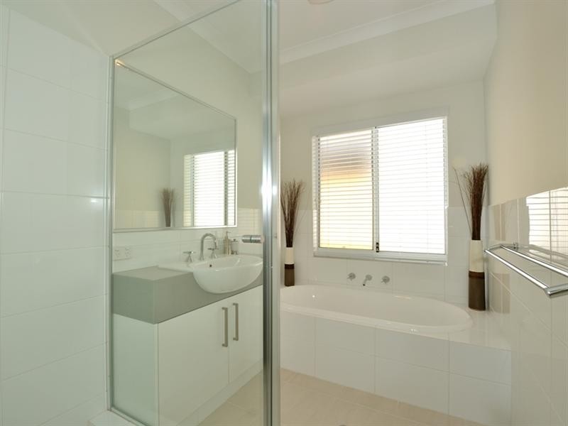 8 Breelya Road, Falcon WA 6210