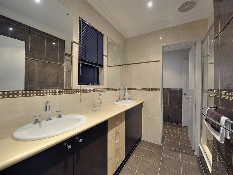 21 Waterlily Drive, Dudley Park WA 6210