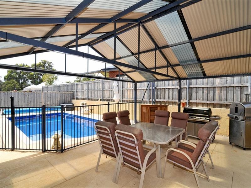 45 Carissa Turn, Halls Head WA 6210