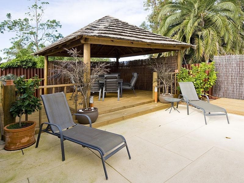 16 Tennyson Avenue, Halls Head WA 6210