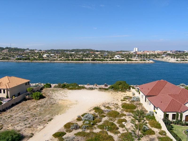 13 Specks Court, Wannanup WA 6210