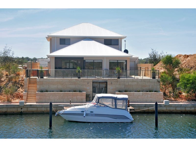 32 Cormorant Key, Wannanup WA 6210