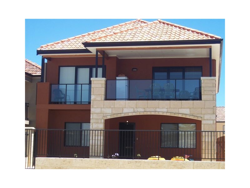 16 Village Mews, Wannanup WA 6210