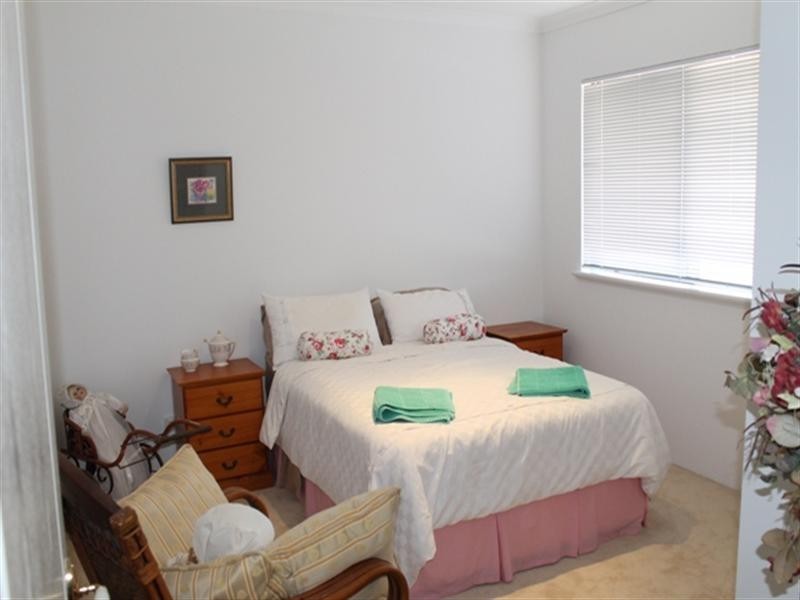 22 Creery Street, Dudley Park WA 6210