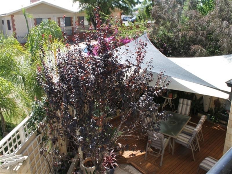 22 Creery Street, Dudley Park WA 6210