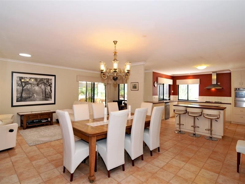 34 Princeton Drive, Wannanup WA 6210