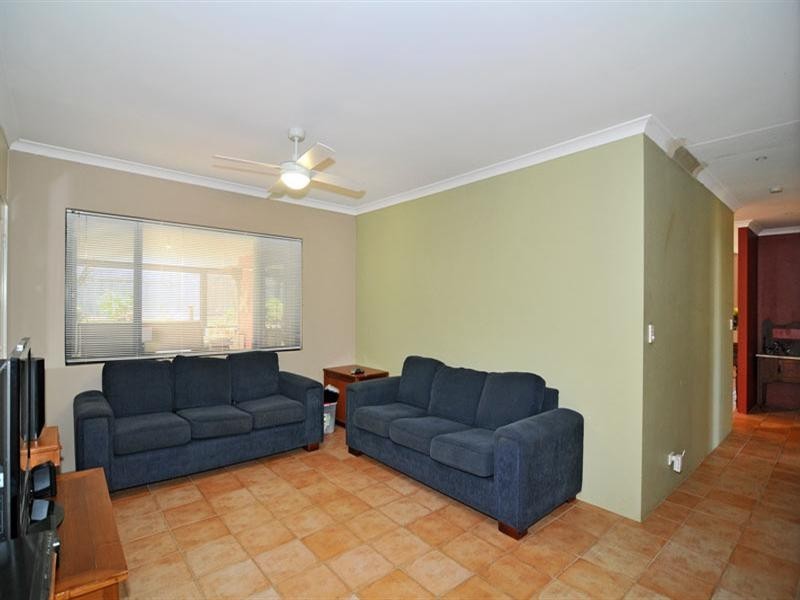 34 Princeton Drive, Wannanup WA 6210