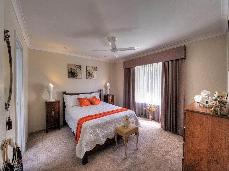 15 Darwin Terrace, Dudley Park WA 6210