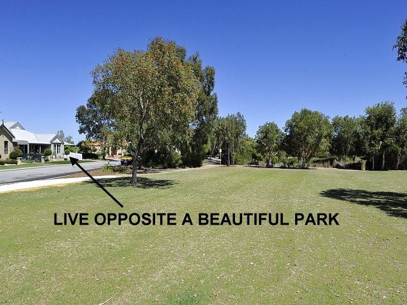 15 Darwin Terrace, Dudley Park WA 6210