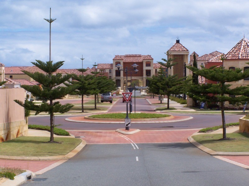 L686(6) Marine Way, Wannanup WA 6210