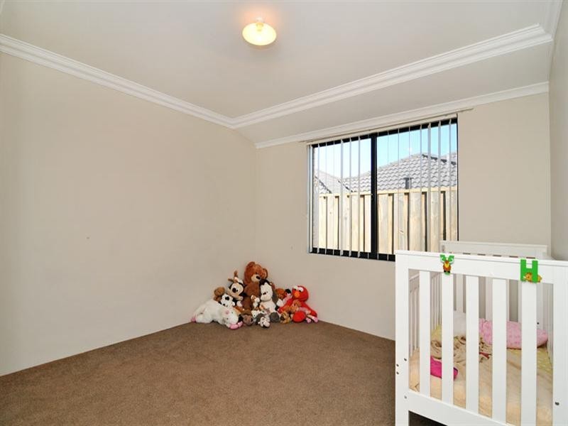 13 Carissa Turn, Halls Head WA 6210