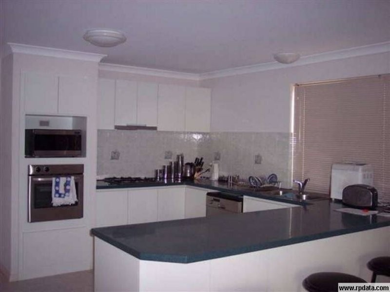 4 Reef View, Wannanup WA 6210