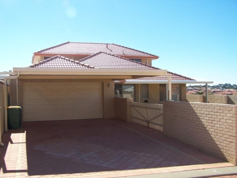 4 Reef View, Wannanup WA 6210