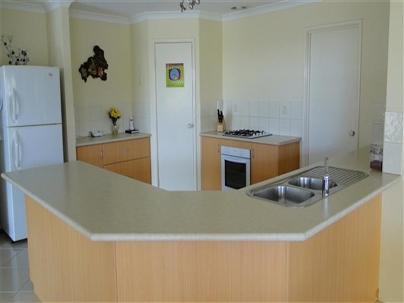 11 GOLDSEEKER Loop, Ravenswood WA 6208
