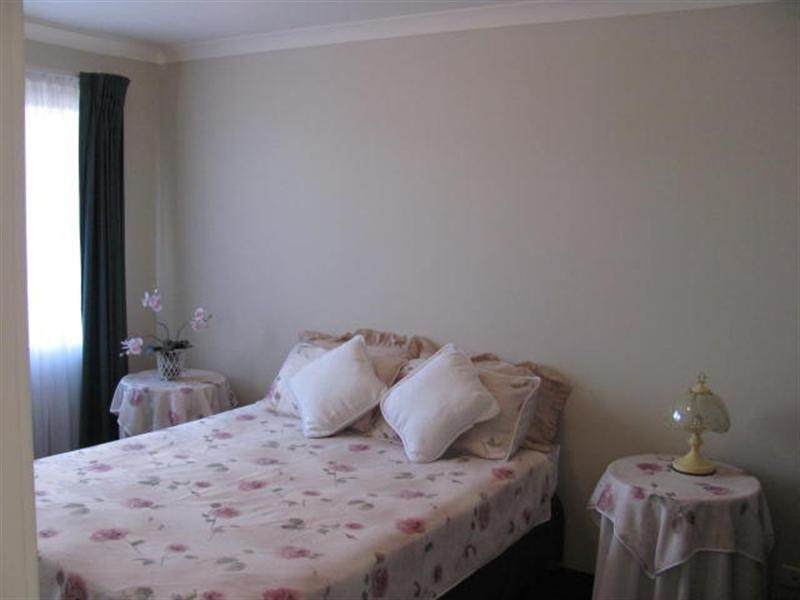 5 RIVERINA Avenue, Mandurah WA 6210