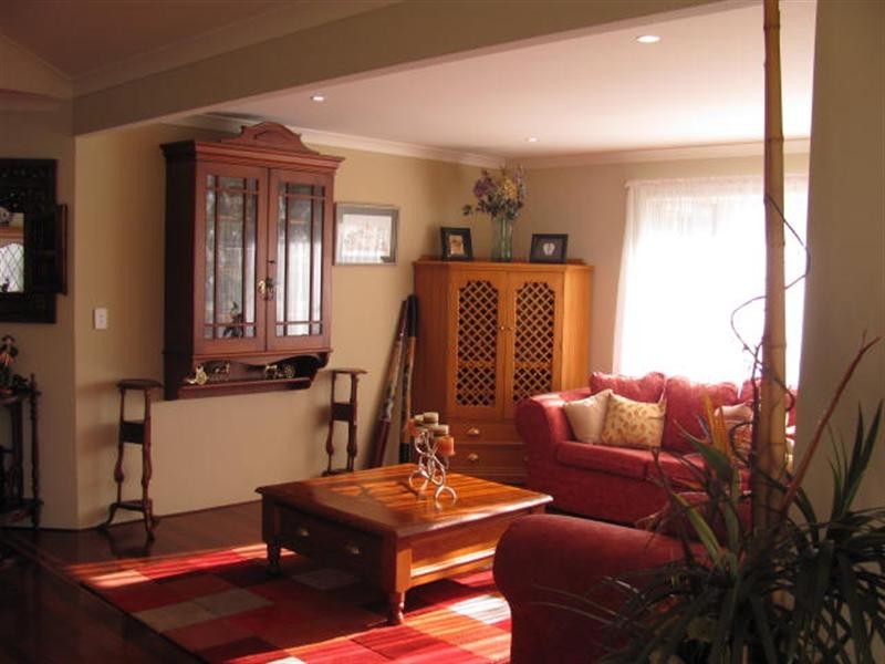 5 RIVERINA Avenue, Mandurah WA 6210