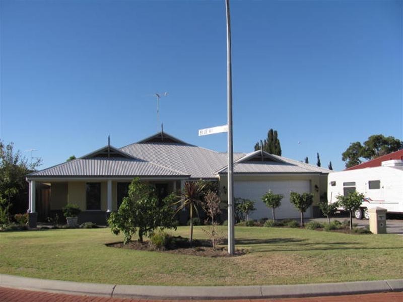 5 RIVERINA Avenue, Mandurah WA 6210