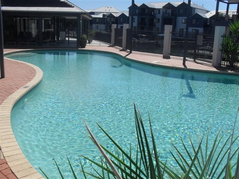 30/206 Mary Street, Halls Head WA 6210