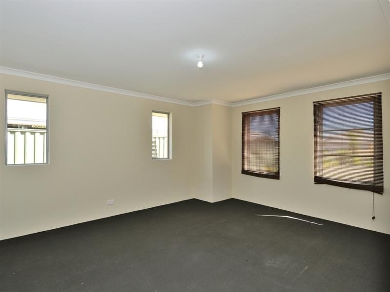 8 Tassell Way, Ravenswood WA 6208