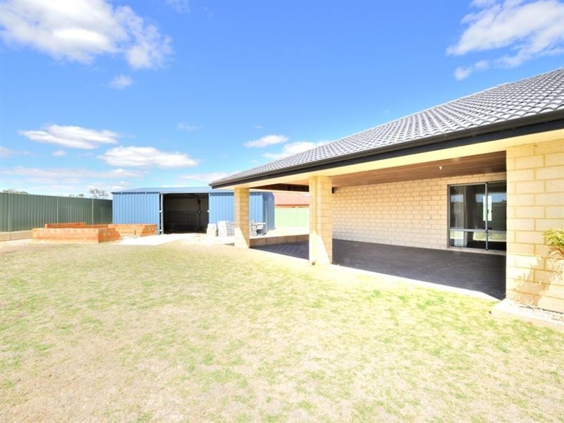 8 Tassell Way, Ravenswood WA 6208