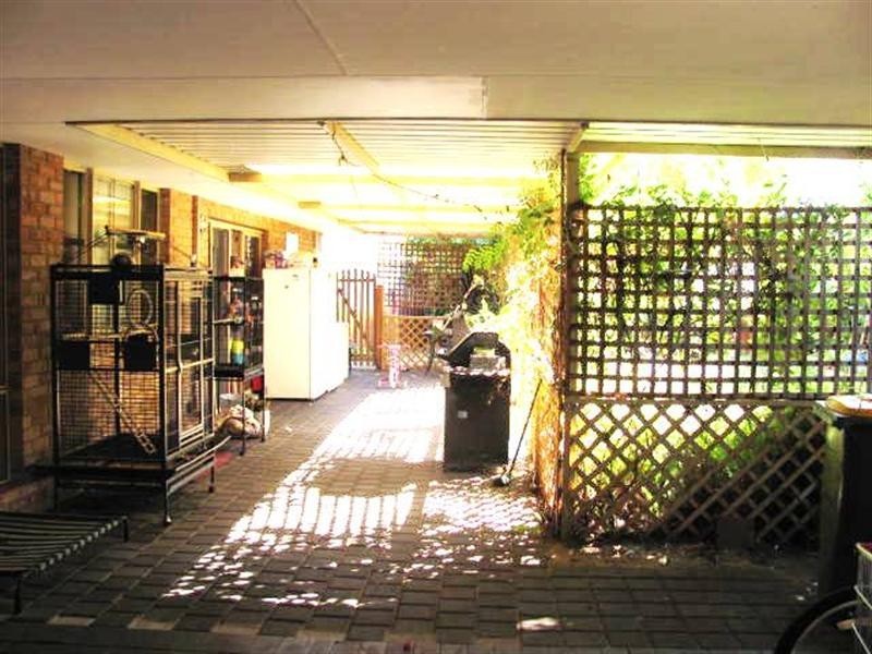 6 Salween Place, Greenfields WA 6210