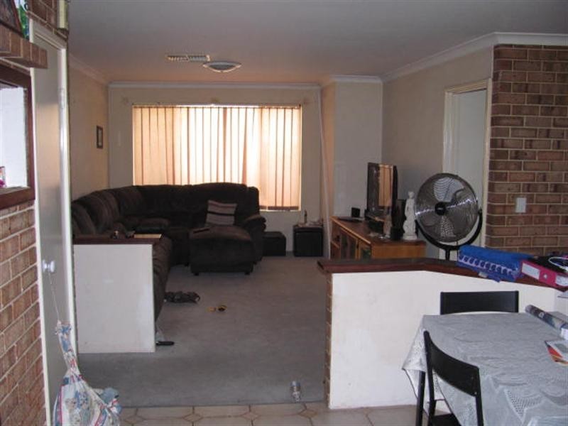 6 Salween Place, Greenfields WA 6210