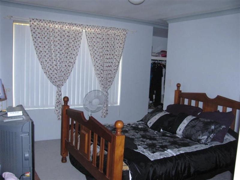 6 Salween Place, Greenfields WA 6210