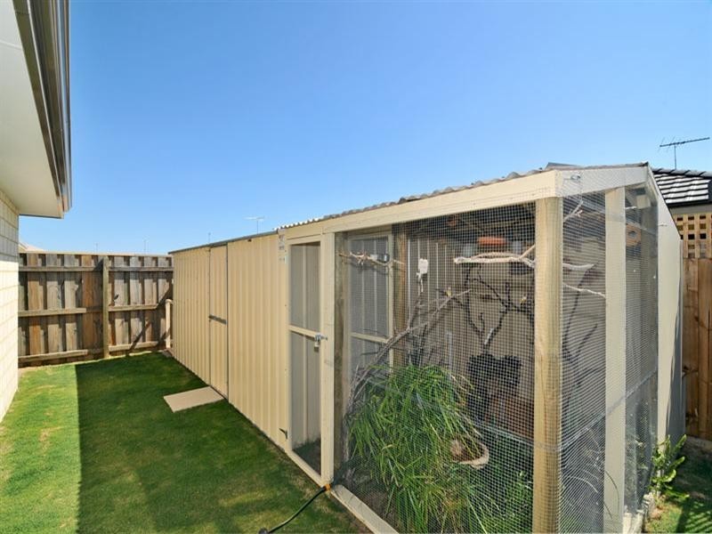 25 Tectona Way, Halls Head WA 6210