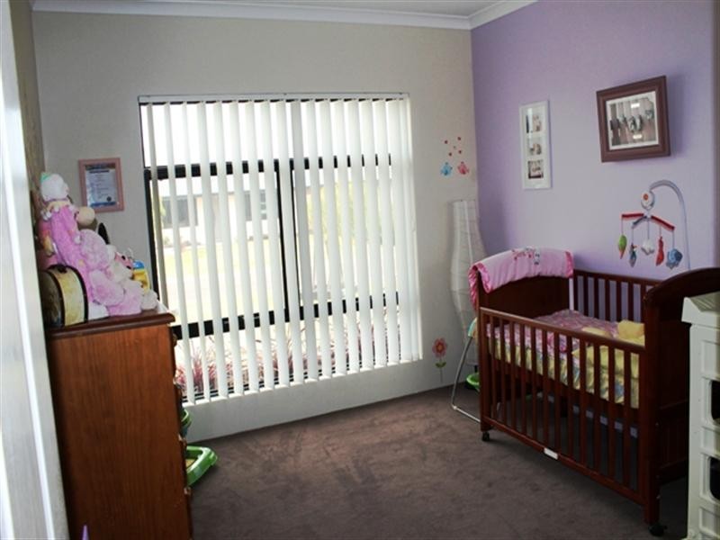 13 NUCHEA Vista, Lakelands WA 6180