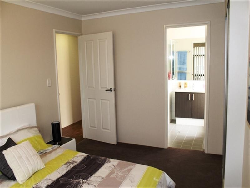 13 NUCHEA Vista, Lakelands WA 6180