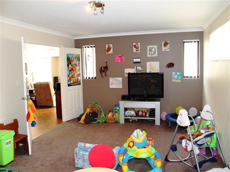 13 NUCHEA Vista, Lakelands WA 6180