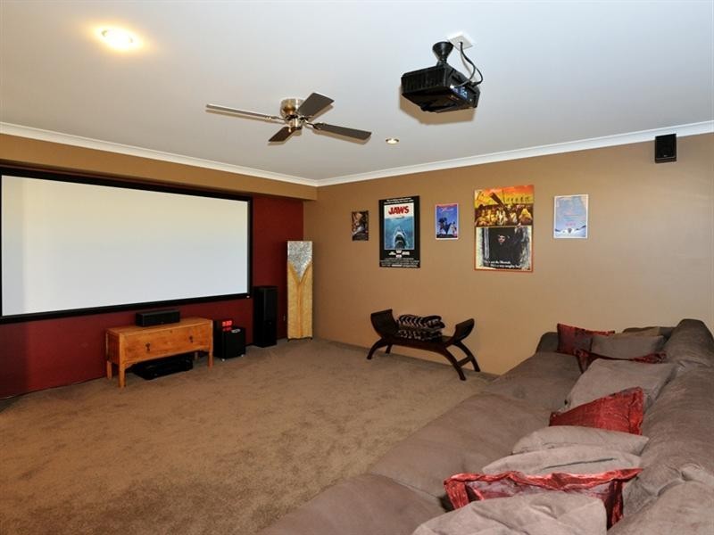 26 Dalwallinu Terrace, Dawesville WA 6211