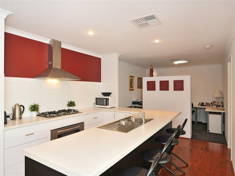 14 Len Howard Drive, Erskine WA 6210