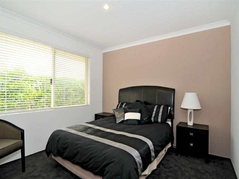 14 Len Howard Drive, Erskine WA 6210