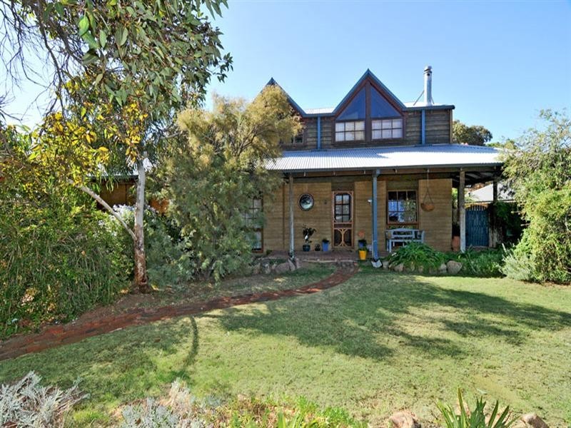 20 Regent Drive, Wannanup WA 6210