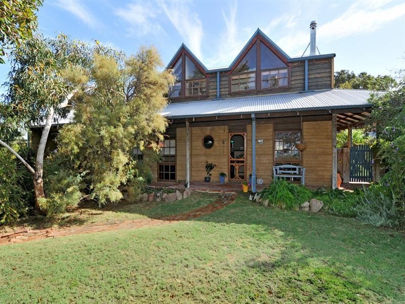 20 Regent Drive, Wannanup WA 6210