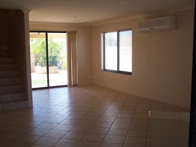 36 Westview Parade, Wannanup WA 6210