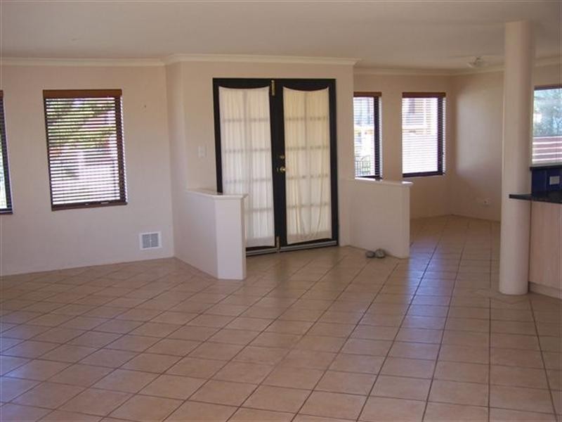 36 Westview Parade, Wannanup WA 6210